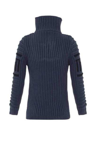 BP116 Turtleneck Sweater