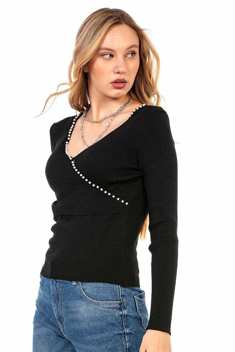 WP207 Beaded V-Neck Women's Knitwear