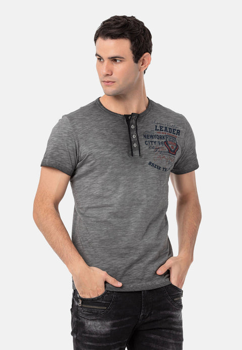 CT761 Buttoned Washed Basic T-Shirt