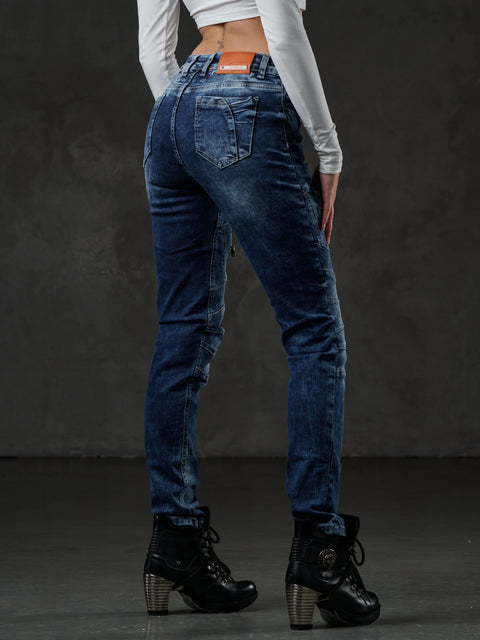 WD501 Women Jeans Slim-Fit with decorative stitching Zipper and brand logo