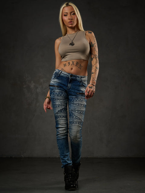 WD381 Women Straight jeans with cool embroidery elements