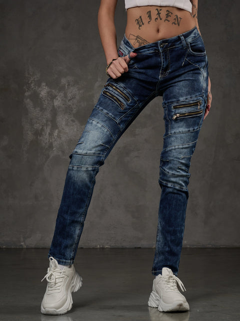 WD501 Women Jeans Slim-Fit with decorative stitching Zipper and brand logo