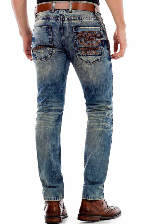 CD493