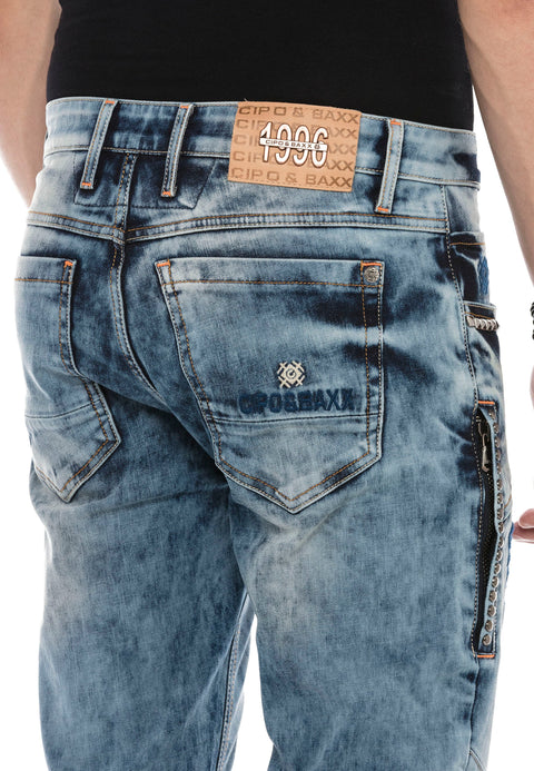 CD590