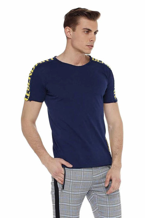 CT524 Printed Cut Collar Slim Fit Men's T-Shirt