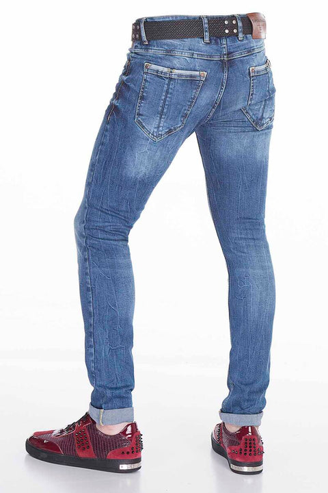CD402
