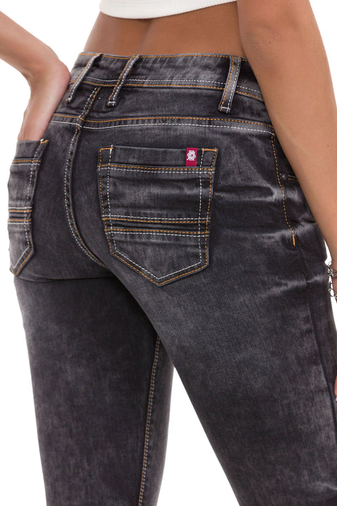 WD443 Women jeans in solid look