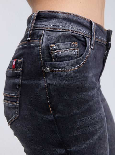 WD443 Women jeans in solid look