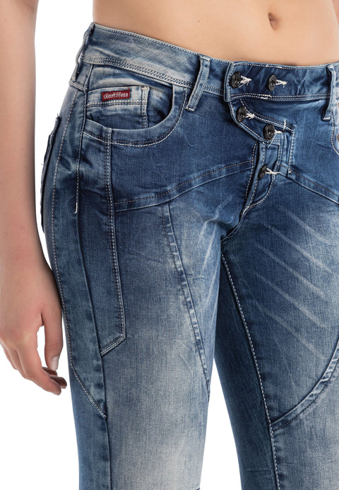 WD502 women's slim-fit jeans with decorative stitching in a straight fit