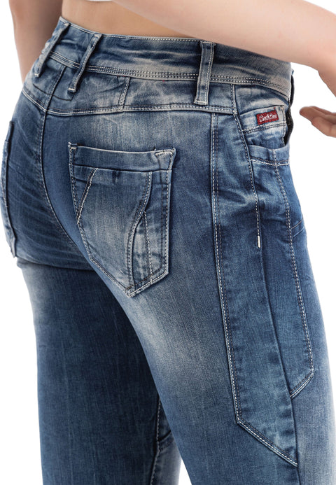 WD502 women's slim-fit jeans with decorative stitching in a straight fit
