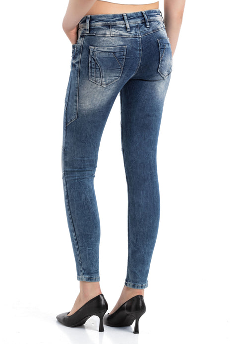 WD502 women's slim-fit jeans with decorative stitching in a straight fit