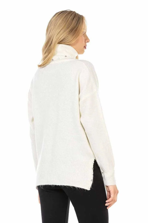 WP217 Women's turtleneck sweater with fashionable pearl applications